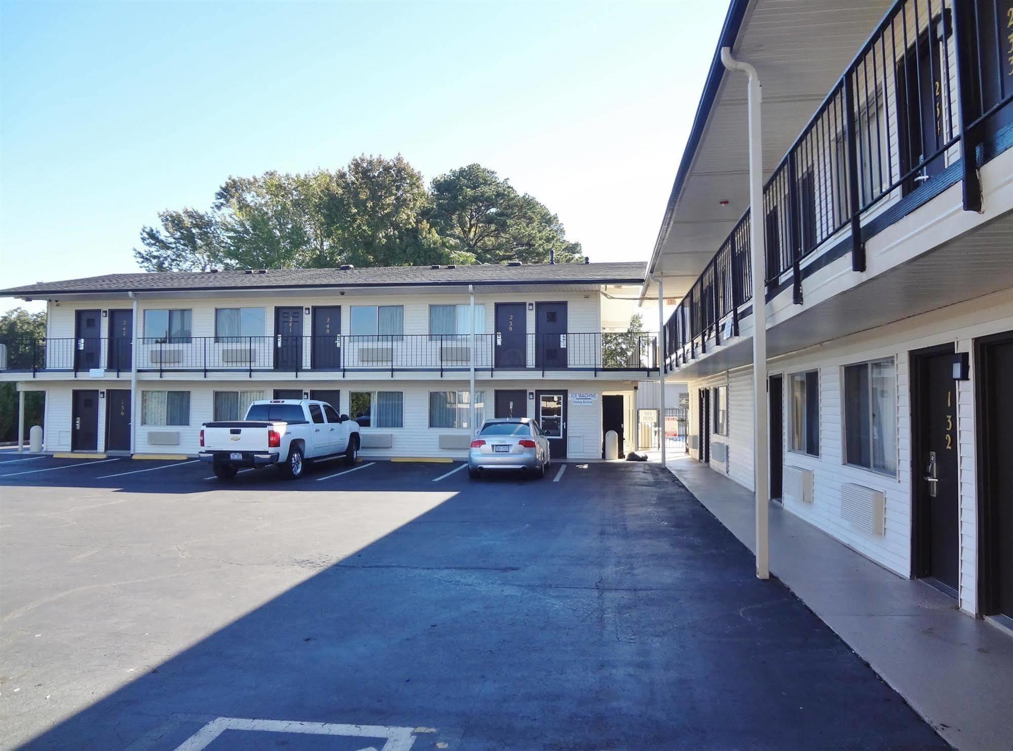 Americas Best Value Inn - Goldsboro Esterno foto