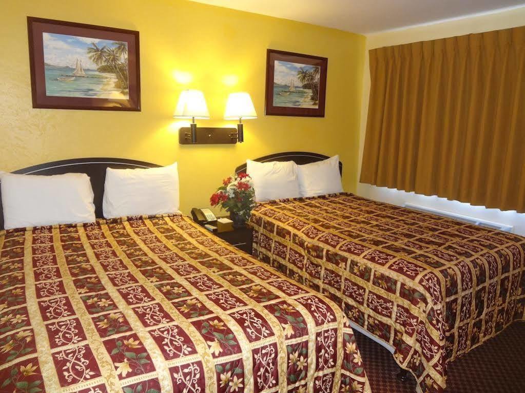 Americas Best Value Inn - Goldsboro Esterno foto